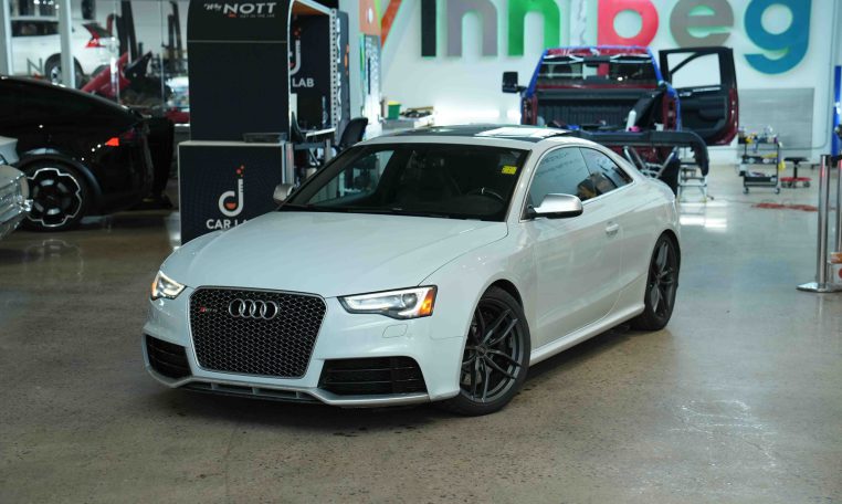 2013 AUDI RS5 Technik | 4.2L V8