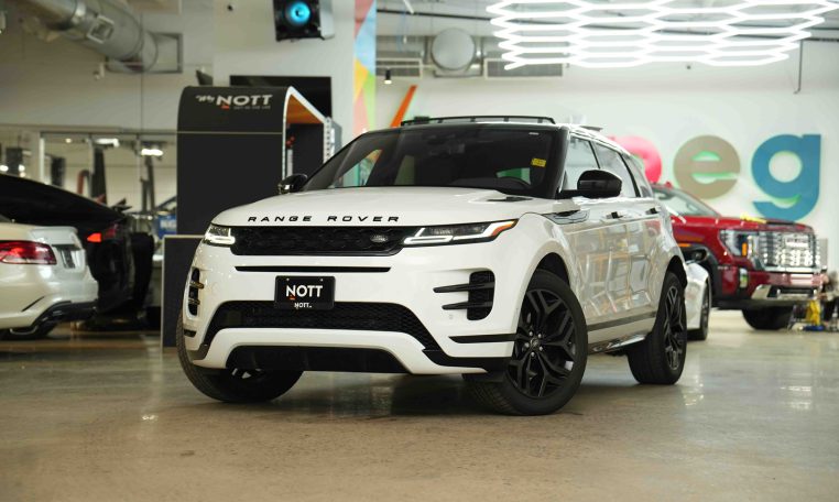 2020 LAND ROVER RANGE ROVER EVOQUE HSE | P300 R-Dynamic