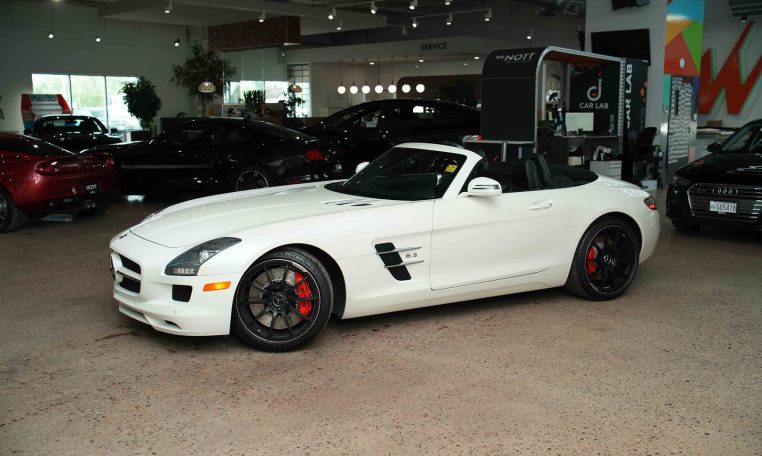 2012 MERCEDES BENZ SLS AMG | 2 Keys | MINT