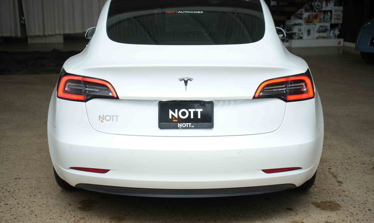 2020 TESLA MODEL 3 STANDARD RANGE PLUS 2020 Tesla Model 3 Standard Range Plus