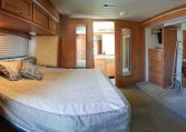 2012 FLEETWOOD BOUNDER CLASSIC  36R Triple Slide / 3 BED/2 BATH