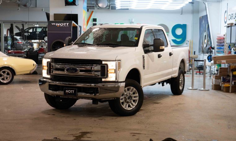 2019 FORD F-250 SUPER DUTY XLT ONE OWNER | LOCAL