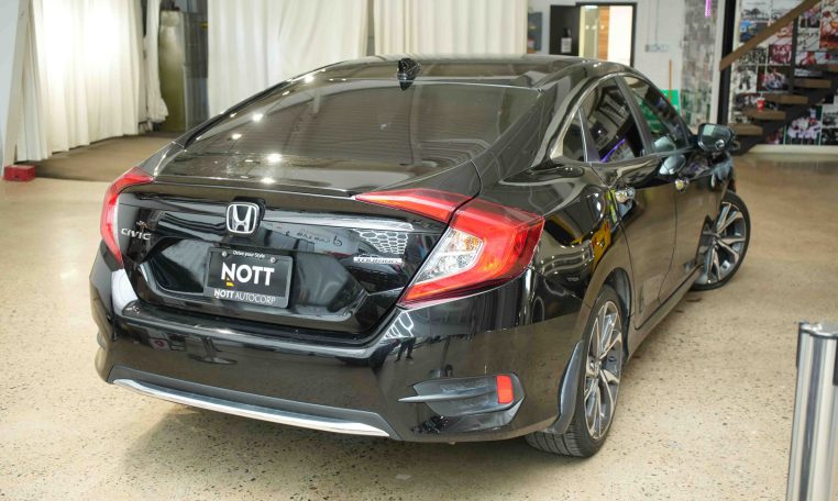 2020 HONDA CIVIC TOURING Local MB Vehicle, One Owner