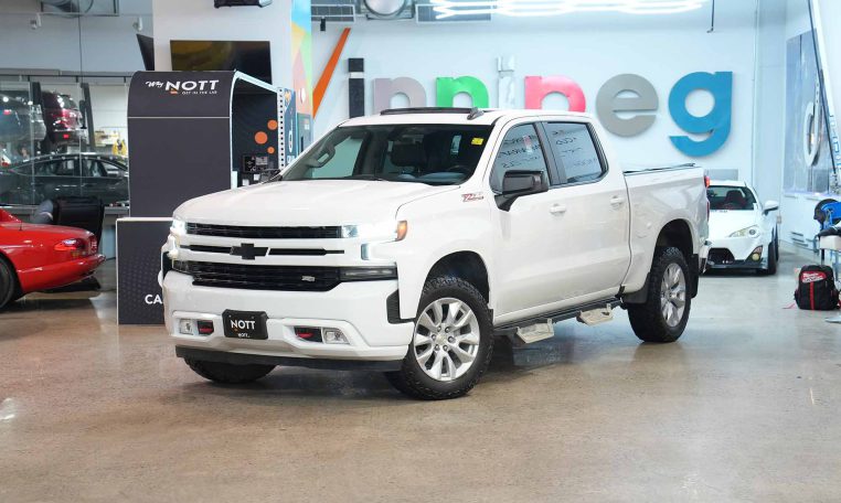 2019 CHEVROLET SILVERADO 1500 RST 2019 Silverado RST | Local MB Vehicle | Loaded | V8!