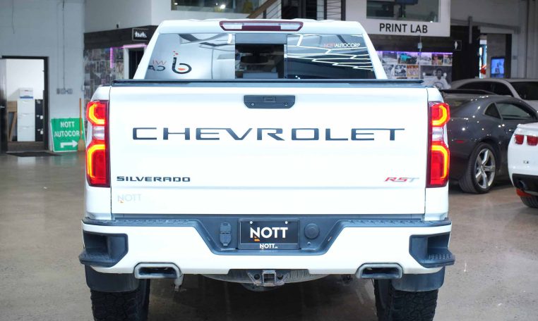 2019 CHEVROLET SILVERADO 1500 RST 2019 Silverado RST | Local MB Vehicle | Loaded | V8!