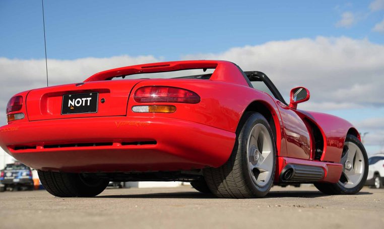 1993 DODGE Viper RT-10 | Very Low Mileage