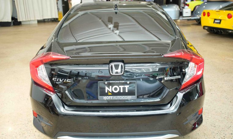 2020 HONDA CIVIC TOURING Local MB Vehicle, One Owner