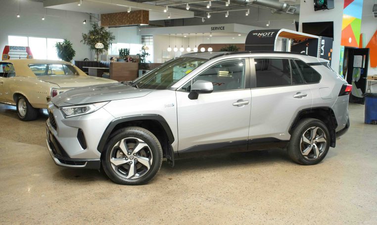 2021 TOYOTA RAV4 PRIME SE | Hybrid