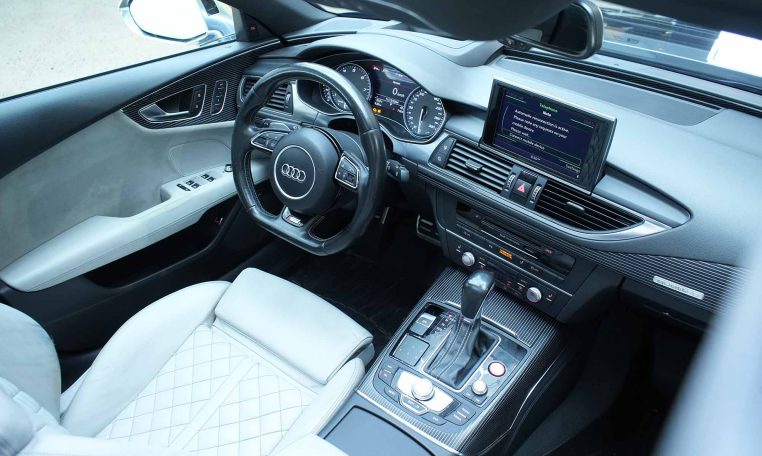 2017 AUDI s7