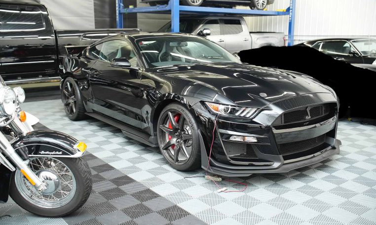 2020 FORD MUSTANG SHELBY GT500 | Carbon Fiber Track Pack | BY APPOINTMENT ONLY