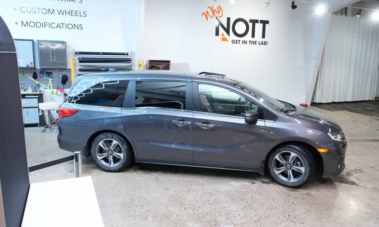 2019 HONDA ODYSSEY EX | Local MB Vehicle | 2 Sets of Tires | Remote Start!