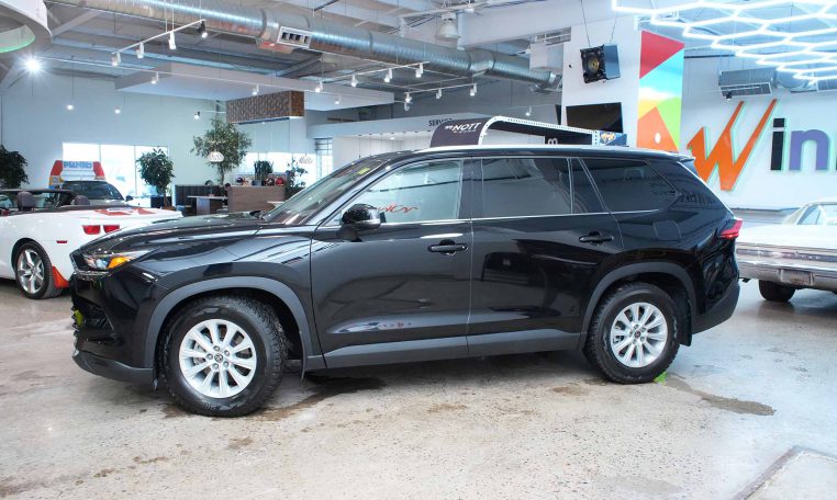 2024 TOYOTA GRAND HIGHLANDER XLE