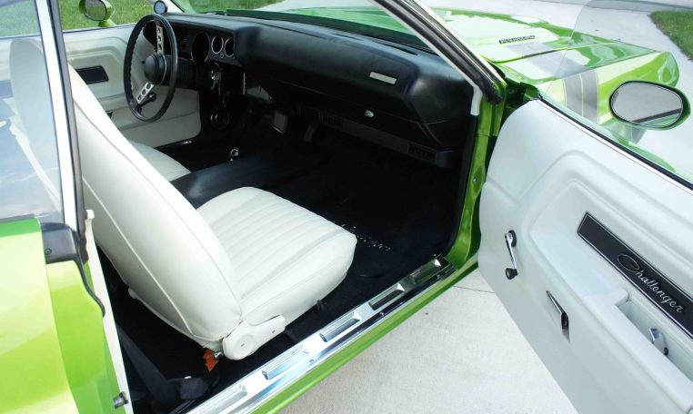 1974 DODGE CHALLENGER Pro-Touring | 1400 hp | $156,000 USD