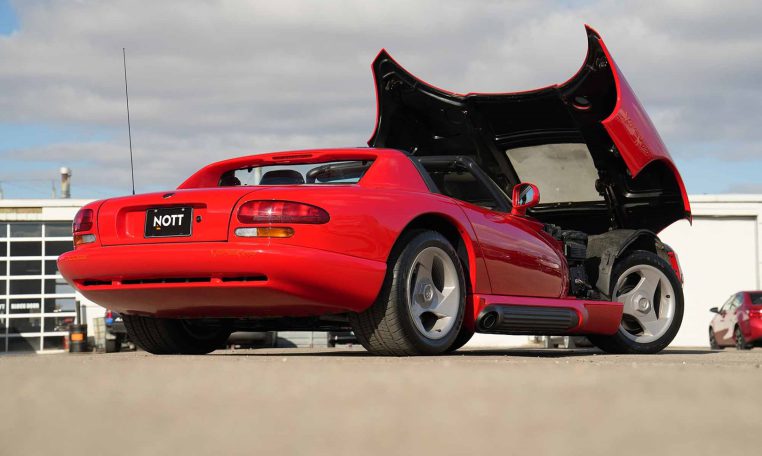 1993 DODGE Viper RT-10 | Very Low Mileage