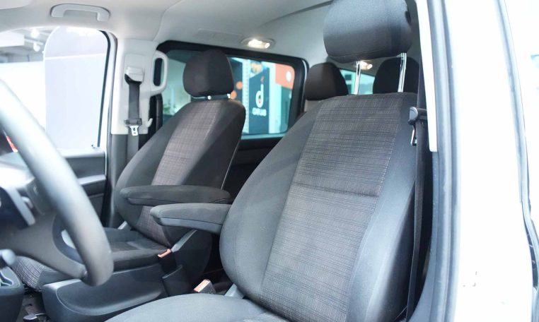 2016 MERCEDES BENZ METRIS WB 126 | Low KM’s | 8 Passenger Seating | 2 Sets of Tires