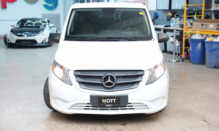 2016 MERCEDES BENZ METRIS WB 126 | Low KM’s | 8 Passenger Seating | 2 Sets of Tires