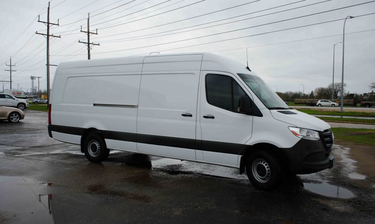 2023 MERCEDES BENZ SPRINTER 2500