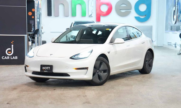 2020 TESLA MODEL 3  STANDARD RANGE PLUS