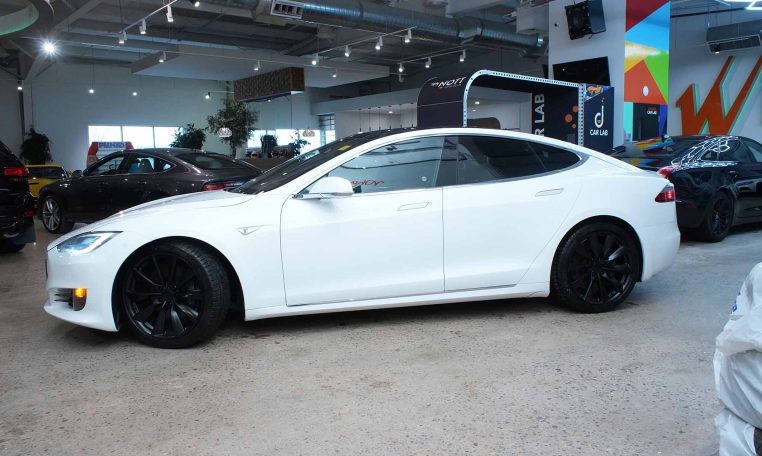 2016 TESLA MODEL S 75D