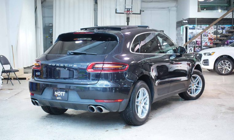 2015 PORSCHE MACAN S