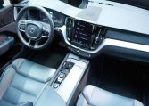 2021 VOLVO XC60 Recharge T8 R-Design | PHEV | Harmon Kardon | Adaptive Cruise Control