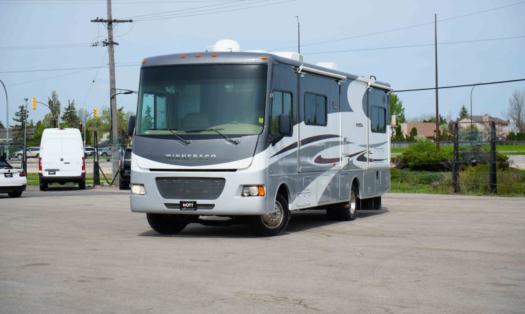 2014 WINNEBAGO VISTA 30T 30T | NO Accidents | Low KM’s | Triple Slideout